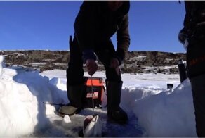 Рыбак поймал рыбу своей мечты