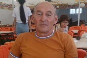 Ел снег и пел песни Высоцкого: сибиряк неделю блуждал по льду Байкала