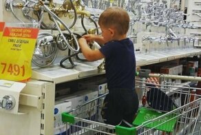Вот почему продавцы в магазинах не всегда рады детям