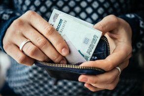 Россиян с низкими зарплатами могут освободить от подоходного налога