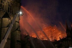 Французский бизнесмен пожертвовал €100 млн на восстановление собора Парижской Богоматери