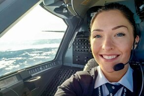 Женщина-пилот из Канады прославилась в Инстаграме своей любовью к путешествиям