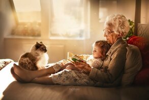 Семейные фотографии бабушек и дедушек с внуками