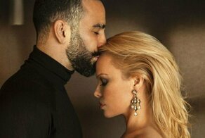 Памела Андерсон снялась в горячей фотосессии с молодым женихом
