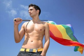 Вылечат всех: в Кувейте гомосексуалистов начнут превращать в натуралов