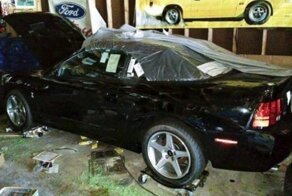 Найден абсолютно новый Ford Mustang SVT Cobra 2003 года, в заводской упаковке