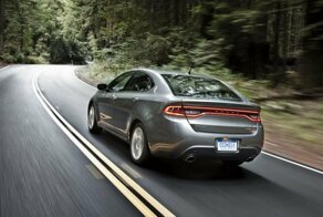 Ошибка маркетологов: в США компания Dodge продала всего 3 новых автомобиля Dart за месяц