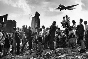 Спасение без опасности. С чего начиналась блокада Западного Берлина