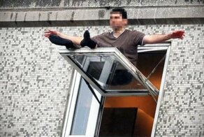 10 невероятно тупых поступков снятых на камеру