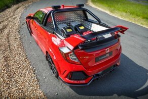 По Великобритании ездит интересный пикап, созданный из Honda Civic Type R
