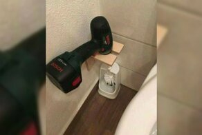 Подсмотрено в туалете