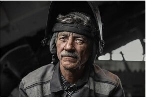 Ода работягам - и восхититься, и  посмеяться, и посочувствовать