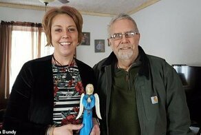 Пожарный спас годовалую девочку. Спустя годы, ее мама отблагодарила его на всю жизнь