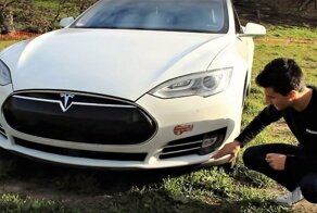 Tesla с пробегом 725 000 километров: срок службы батареи, надежность и многое другое