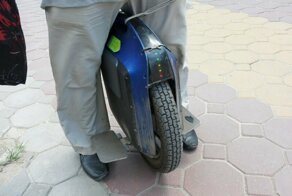 Воронежский пенсионер променял машину на моноколесо