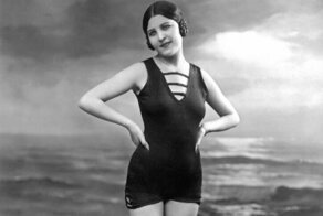 Как менялись купальники с 1910-х годов до наших дней