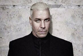 Тилль Линдеманн сломал челюсть надоевшему фанату