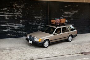 В Японии восстанавливают великолепные классические универсалы Mercedes-Benz W124