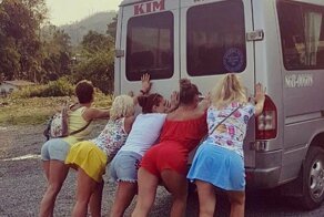Есть женщины в русских селеньях. Про тех, кому мужики не нужны