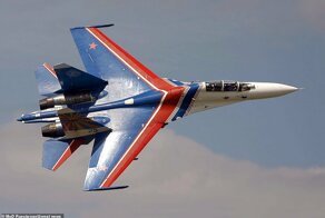 Западные читатели оценили перехват российским Су-27 американского бомбардировщика B-52