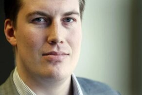 Они знают, какие фильмы вы смотрите ночью