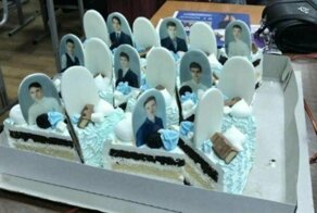 Красноярским выпускникам подарили торт "с надгробиями"