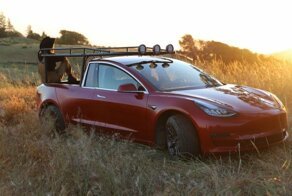 Шведская изобретательница сделала пикап из Tesla своими руками