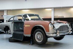Aston Martin как у Бонда. Джеймса Бонда