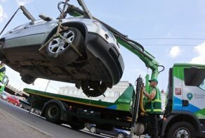 Porsche и Bentley чаще всего эвакуируют в Москве за неправильную парковку