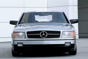 Концепт-кар Mersedes Auto 2000, представленный на франкфуртском автосалоне в 1981 году