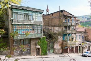 Грузинам пора освежить память и вправить мозги