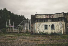 Заброшенный парк аттракционов в Литве - символ славы и упадка СССР