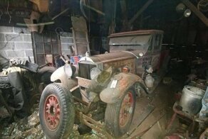 В старом сарае обнаружили эвакуатор, сделанный из лимузина Packard 1928 года