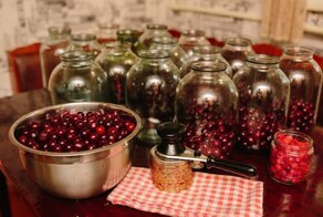 Почему взрывается компот?