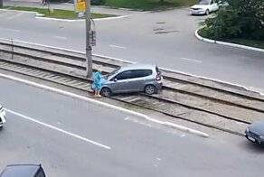 Распереживалась женщина, с кем не бывает