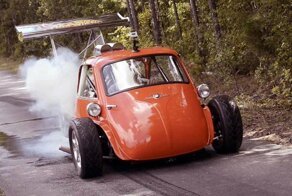 Бешеный холодильник: история самой дикой BMW Isetta на планете
