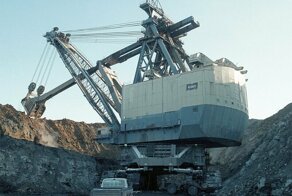 Самый тяжелый в мире экскаватор