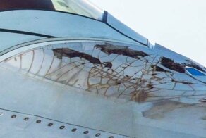 F-22 Raptor разваливается на лету