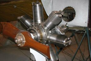 "А вместо сердца-пламенный мотор"