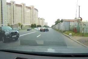 Водитель отвлекся от дороги и "приехал" в Тойоту