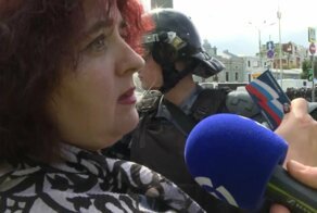 Член «Единой России» вышла из партии после задержания мужа на митинге