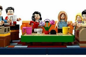 Компания LEGO выпустила набор, посвященный сериалу "Друзья"