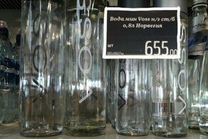 Дорогая вода оказалась хуже водопроводной: что сбывают богачам в магазинах