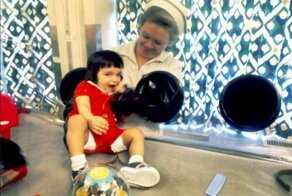 Мальчик в пузыре: дюжина лет в ожидании смерти