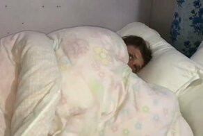 Тысячи насекомых проникли в номер отеля в Непале