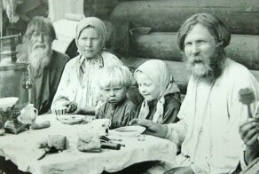 В кожуре уголёк: как на Руси ели, пили и лечились картошкой