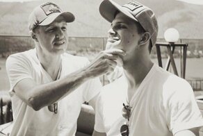 Сын Верника высморкался в пятитысячную купюру