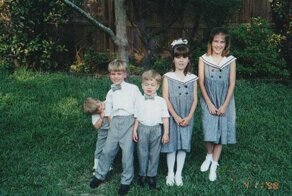 25 неловких семейных фотографий, доказывающих, что семья — это радость и проклятие
