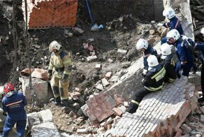 В Новосибирске во время ремонта теплотрассы обрушилась стена здания