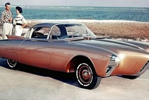 Oldsmobile Golden Rocket 1956 года: ракета с кузовом из стеклопластика